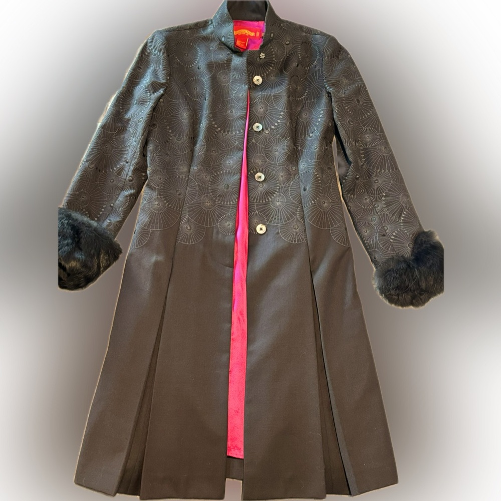 Shanghai Tang Embroidered Wool Coat with Faux Fur Cuffs Size 4 100% Silk Lining